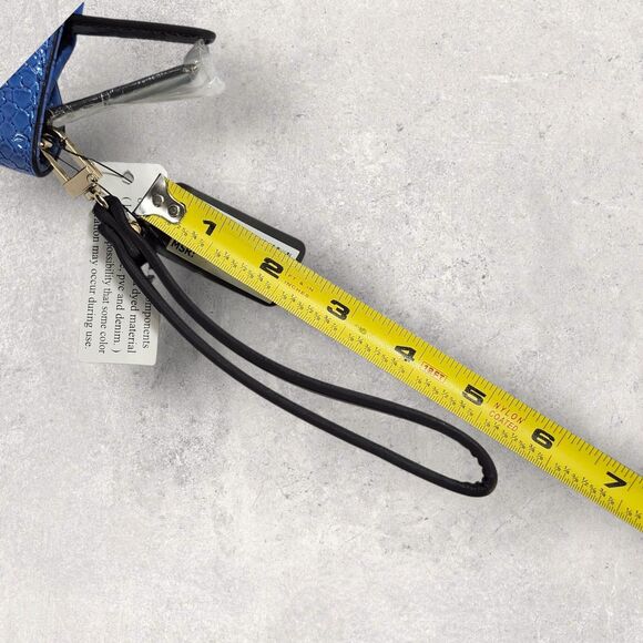 NWT GUESS Blue Faux Snakeskin Clutch RARE Wristlet Leopard Accent Logo Plate New - Picture 10 of 10